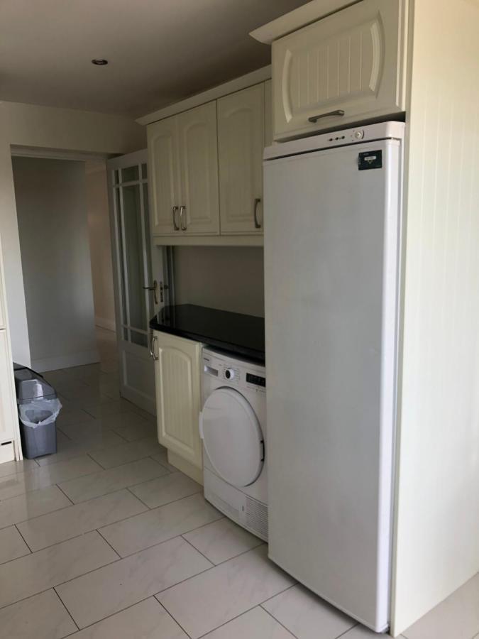 Coastal Townhouse Belmullet Villa Bagian luar foto