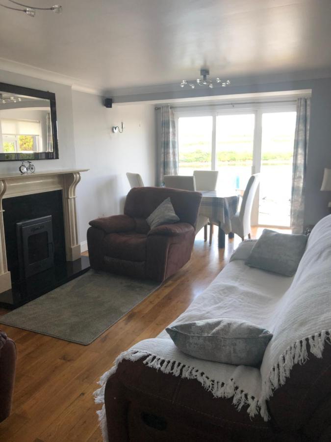Coastal Townhouse Belmullet Villa Bagian luar foto
