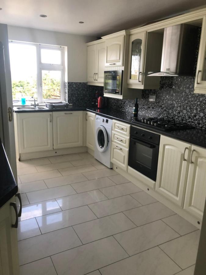 Coastal Townhouse Belmullet Villa Bagian luar foto