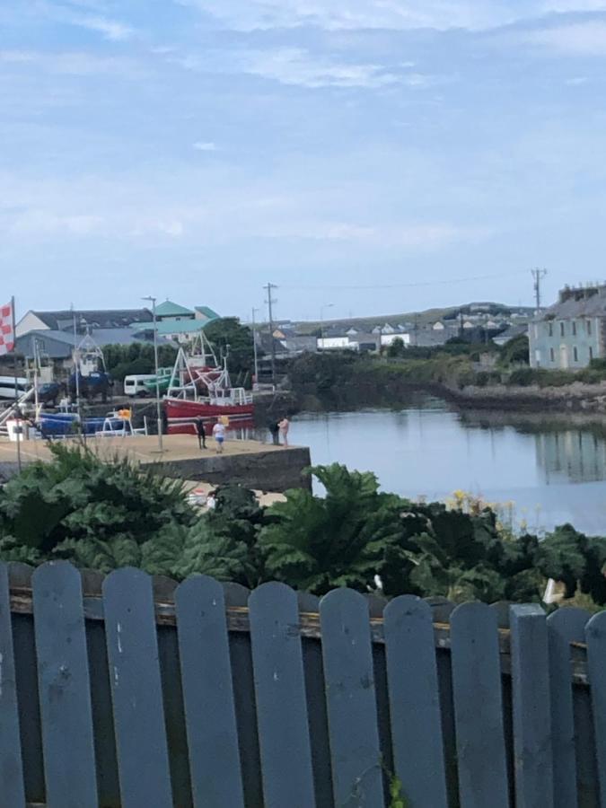 Coastal Townhouse Belmullet Villa Bagian luar foto